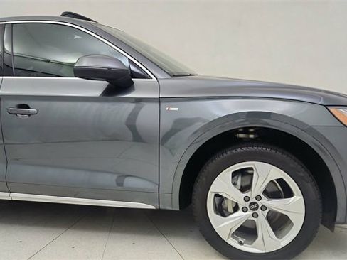 Used 2024 Audi Q5 2.0T Premium Plus w/ Premium Plus Package image 8