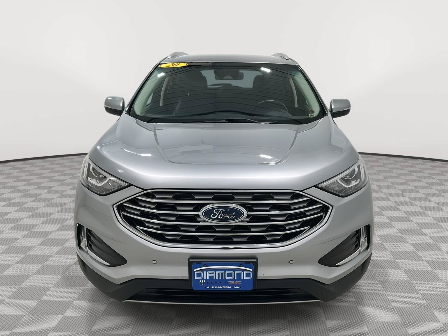 Used 2020 Ford Edge Titanium AWD/4WD image 8