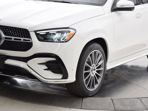 New 2026 Mercedes-Benz GLE 450e 4MATIC image 11