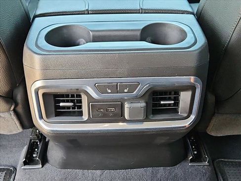 Used 2020 GMC Sierra 2500 Denali w/ Denali Ultimate Package AWD/4WD image 18