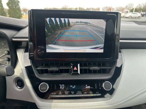 Certified 2024 Toyota Corolla SE image 19