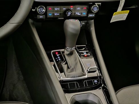 New 2026 Jeep Compass Limited AWD/4WD image 12