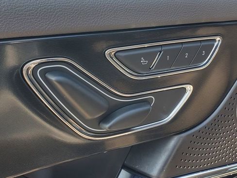 Used 2023 Lincoln Corsair FWD w/ Equipment Group 101A image 10