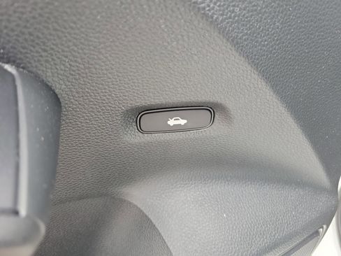 Used 2025 Honda Civic Sport image 25