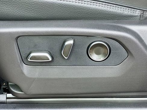 Used 2026 GMC Sierra 2500 Denali w/ Denali Reserve Package image 11