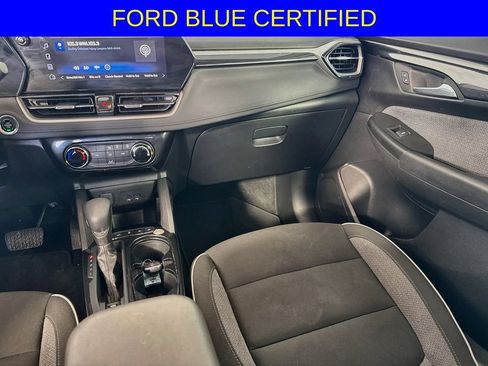 Used 2025 Chevrolet TrailBlazer LT FWD image 24