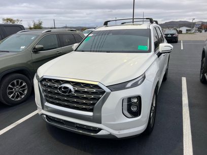 Used 2020 Hyundai Palisade Limited w/ Winter Weather Package