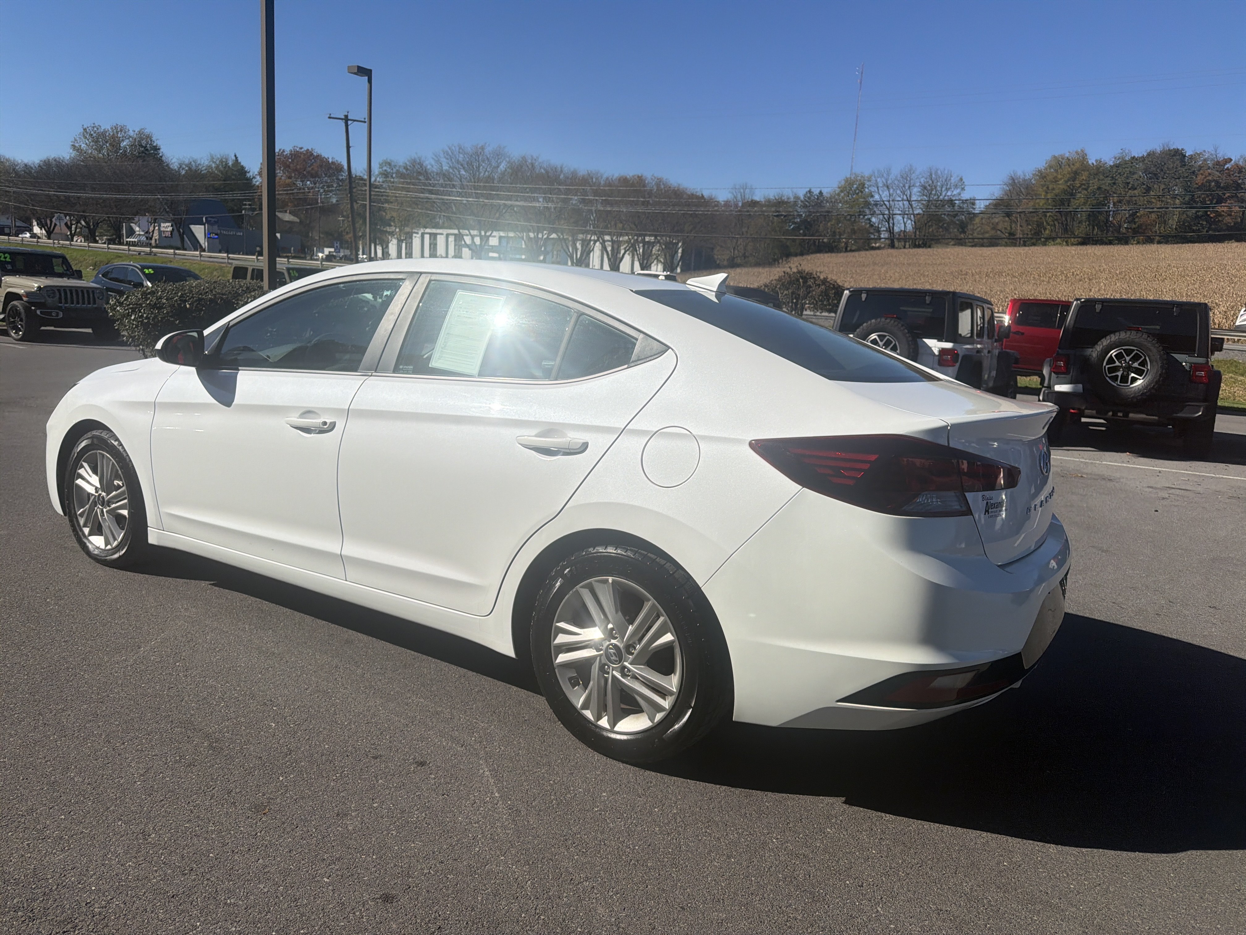 Used 2019 Hyundai Elantra SEL w/ Cargo Package FWD image 6