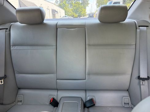 Used 2011 BMW 328i xDrive Coupe image 26