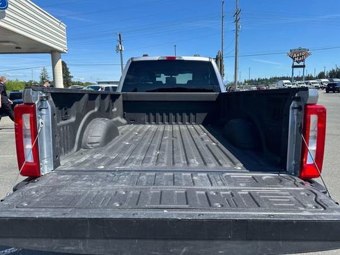 Used 2024 Ford F350 XLT AWD/4WD image 25