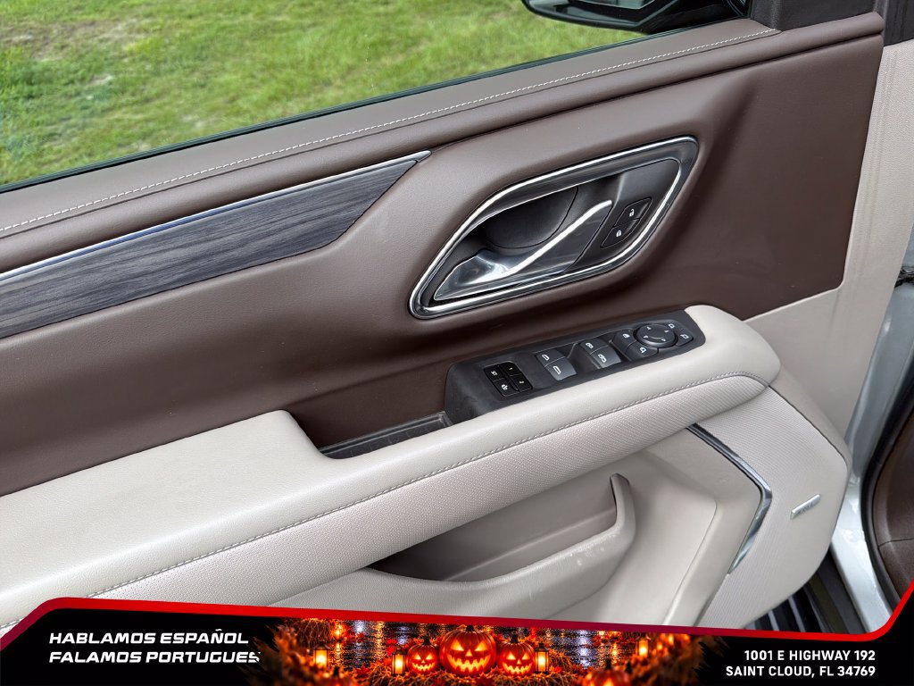 Used 2024 GMC Yukon SLT w/ SLT Luxury Package AWD/4WD image 13
