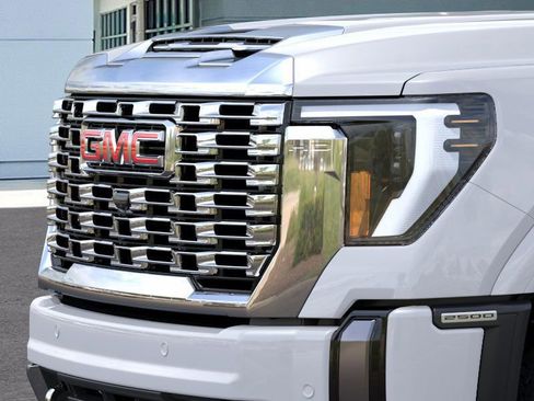 New 2025 GMC Sierra 2500 Denali w/ Denali Reserve Package image 21