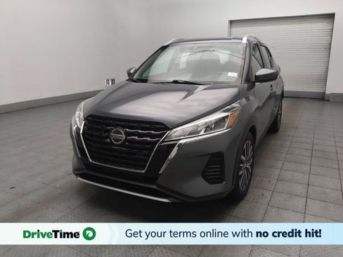 Used 2021 Nissan Kicks SV FWD image 1