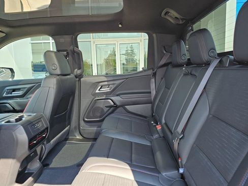 Used 2025 Chevrolet Silverado EV RST AWD/4WD image 20