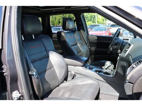 Used 2018 Jeep Grand Cherokee Trailhawk w/ Trailhawk Luxury Group AWD/4WD image 25