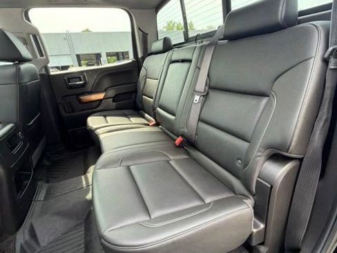 Used 2018 Chevrolet Silverado 1500 LTZ w/ Sport Package AWD/4WD image 22