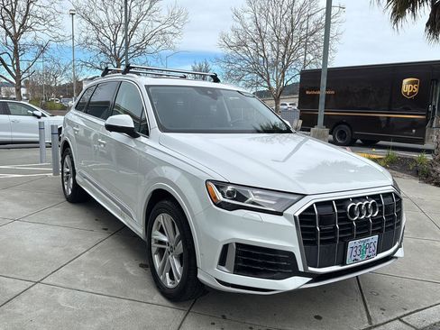 Used 2022 Audi Q7 Premium Plus image 4