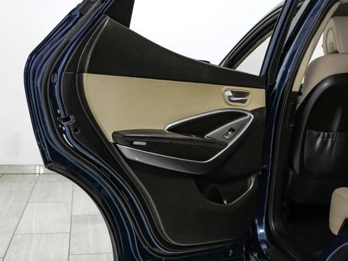 Used 2017 Hyundai Santa Fe Sport image 41