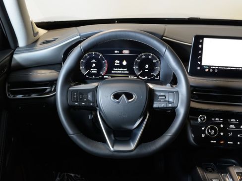 Certified 2026 INFINITI QX60 Luxe w/ Family Package AWD/4WD image 21