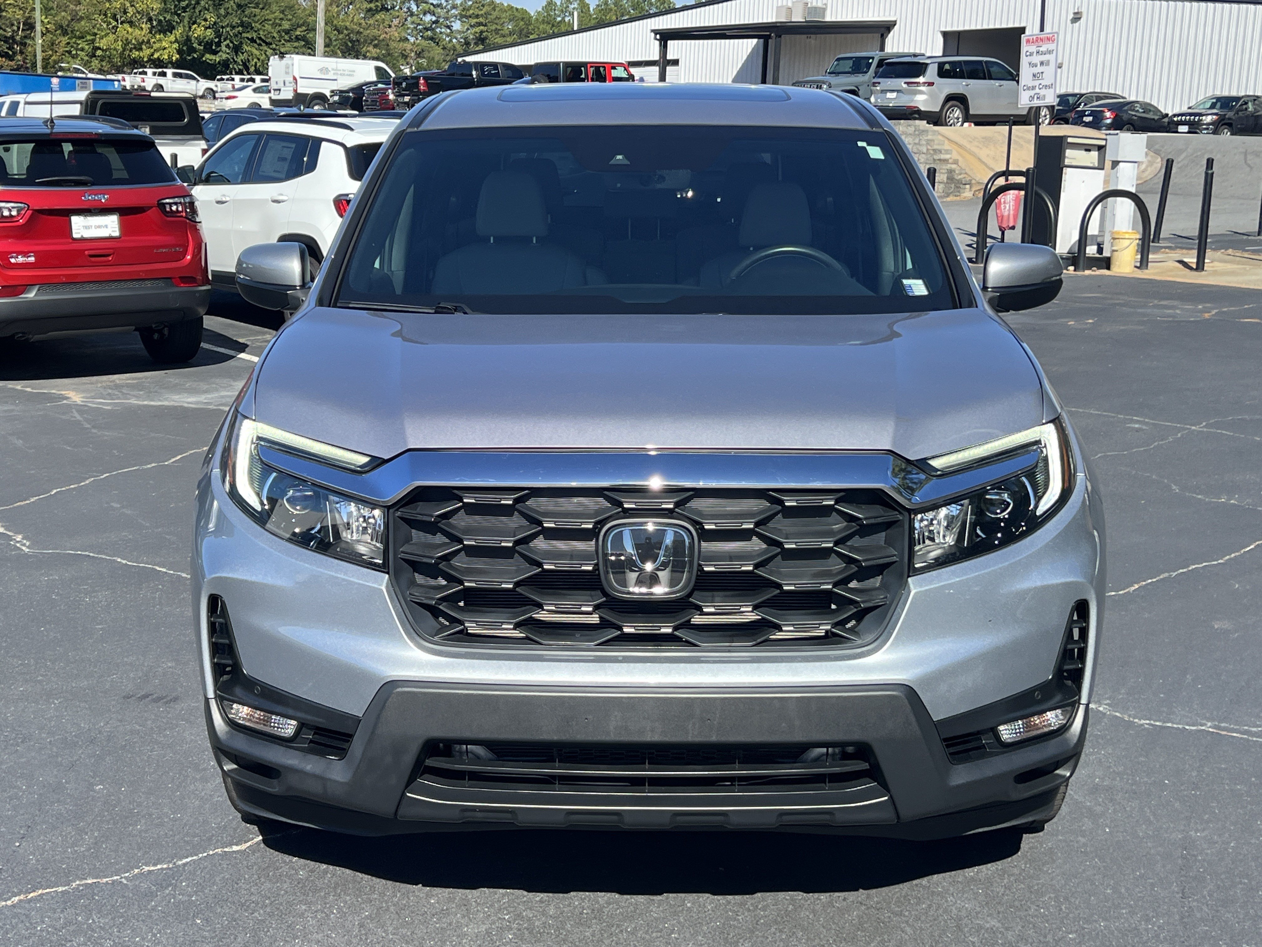 Used 2023 Honda Passport EX-L image 2