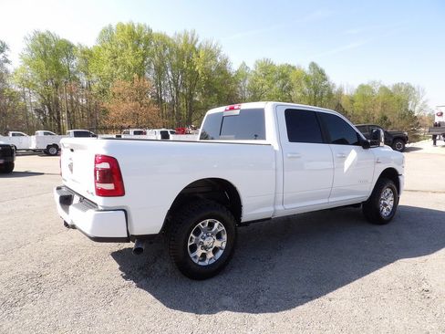 Used 2024 RAM 2500 Laramie AWD/4WD image 8