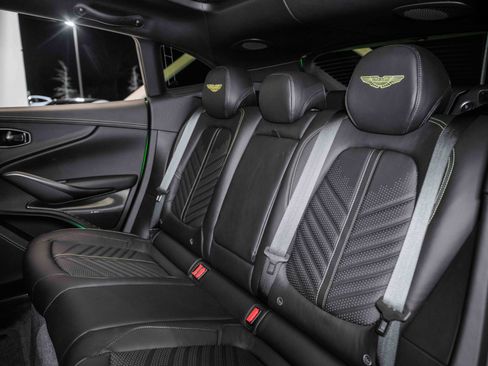 Used 2024 Aston Martin DBX 707 image 16