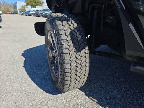 Used 2011 Jeep Wrangler Unlimited Sport image 29