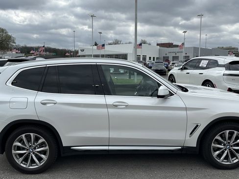 Used 2018 BMW X3 xDrive30i w/ Premium Package image 11