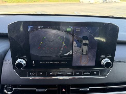 Used 2023 Mitsubishi Outlander SE image 17