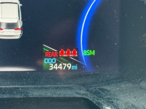 Used 2024 Toyota RAV4 XLE AWD/4WD image 19