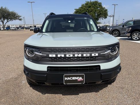 Certified 2023 Ford Bronco Sport Badlands w/ Premium Package AWD/4WD image 6
