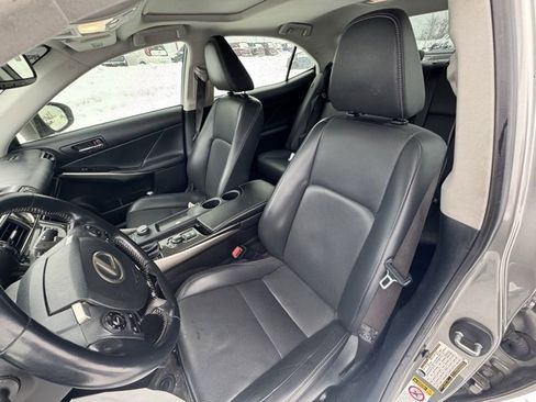 Used 2014 Lexus IS 250 AWD image 9