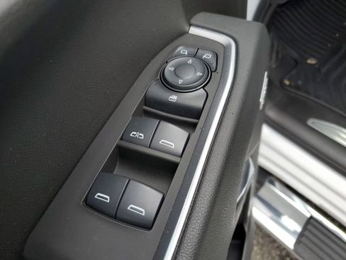 Used 2025 GMC Sierra 1500 Elevation w/ Preferred Package image 25