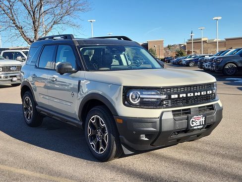 New 2025 Ford Bronco Sport Outer Banks w/ Outer Banks Tech Package+ AWD/4WD image 5