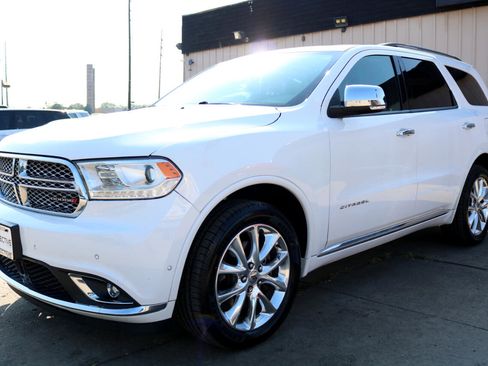Used 2019 Dodge Durango Citadel w/ Technology Group image 16