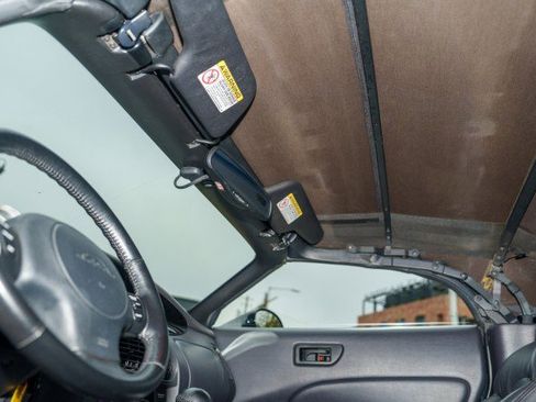 Used 2000 Plymouth Prowler image 7