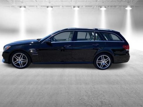 Used 2016 Mercedes-Benz E 350 4MATIC Wagon image 9