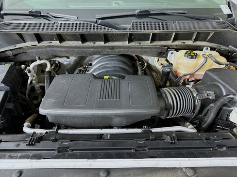 Used 2021 Chevrolet Silverado 1500 LT image 31