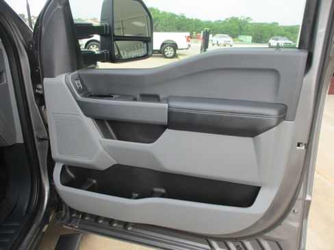 Used 2024 Ford F350 XLT w/ 360-Degree Camera Package AWD/4WD image 19