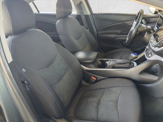 Used 2017 Chevrolet Volt LT FWD image 19