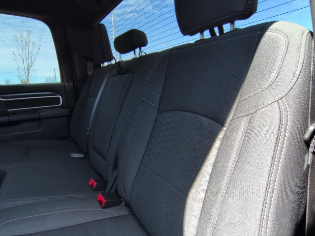 New 2026 RAM 3500 Big Horn AWD/4WD image 28