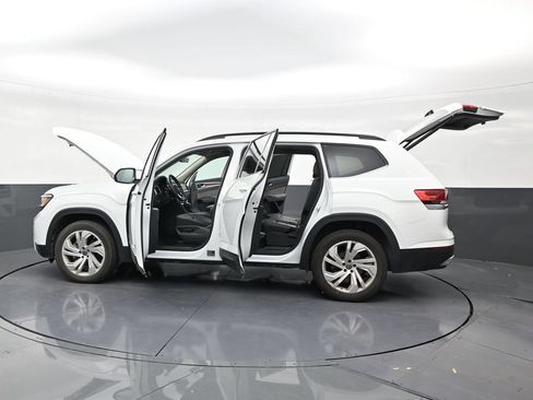 Used 2023 Volkswagen Atlas SE FWD image 30