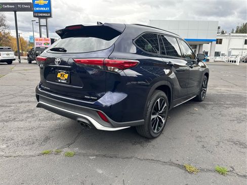 Used 2021 Toyota Highlander XSE image 5