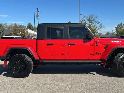 Used 2021 Jeep Gladiator Willys image 4