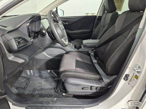 Used 2025 Subaru Outback Premium AWD/4WD image 15