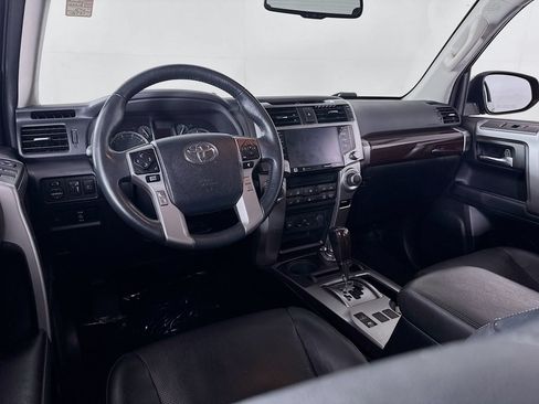 Used 2020 Toyota 4Runner Limited AWD/4WD image 19