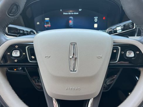 Used 2024 Lincoln Corsair Reserve w/ Equipment Group 201A FWD image 24