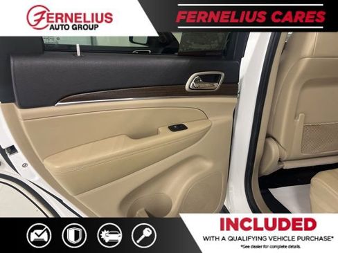 Used 2014 Jeep Grand Cherokee Limited AWD/4WD image 16