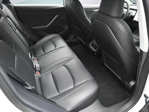 Used 2023 Tesla Model 3 Standard Range RWD image 29