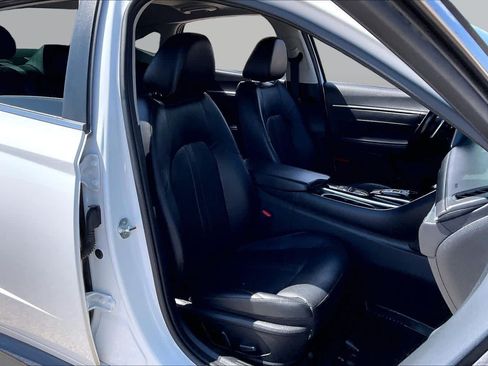 Used 2021 Hyundai Sonata Limited FWD image 9